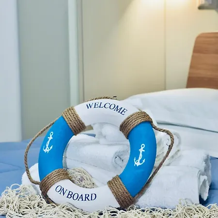 Le Pontine Bed & Breakfast