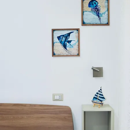 Le Pontine Bed & Breakfast